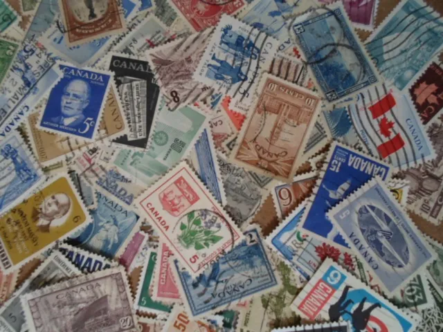 Collection lot 125 different older large stamps of Canada - all pre 1970