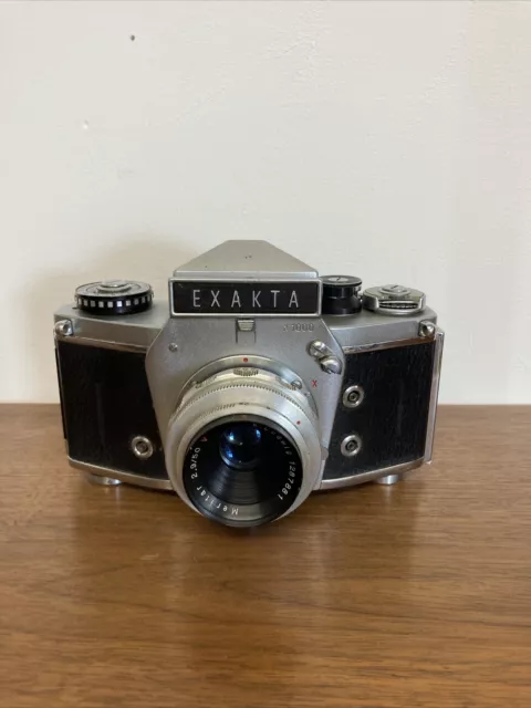 Alte Kamera Exakta X 1000 Lens  Meritar Old Camera Vintage K2