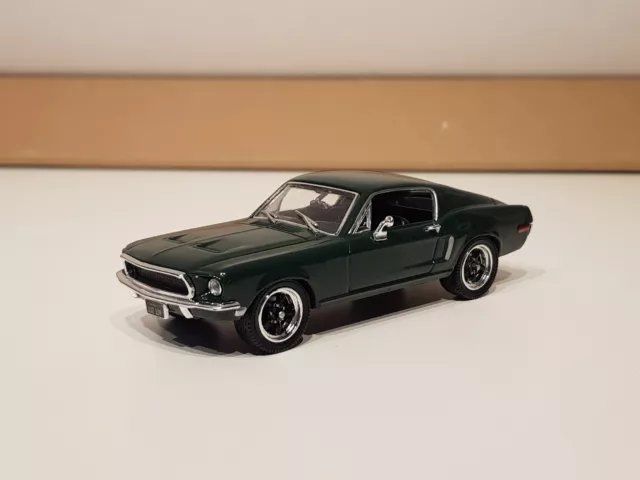 Signature 1/43 Ford Mustang Gt Bullit Verte