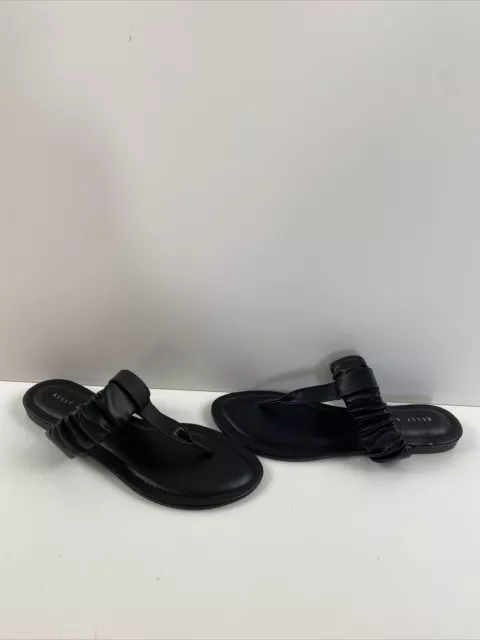 NWOB Kelly & Katie DOVE Black Faux Leather Slip On Thong Sandals Womens Size 7 M