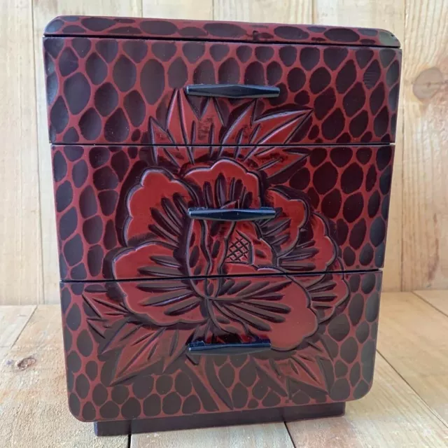 Japanese KAMAKURA carving accessory case Flower pattern Wood small chest h9.1"