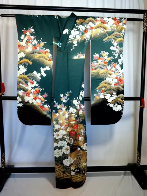 Japanese kimono SILK"FURISODE" long sleeves, Gold thread/leaf,Plants,L5' 3".3372