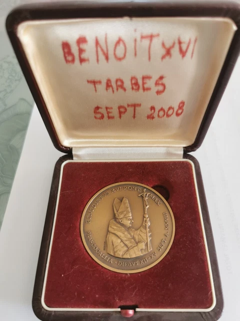 Médaille bronze Benoît XVI