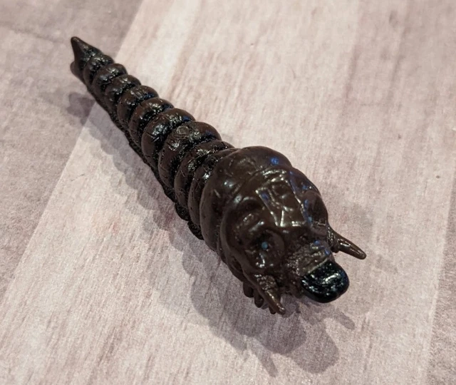 Bandai 2002 Godzilla Pack Of Destruction Mothra Larva 2.5" PVC figure