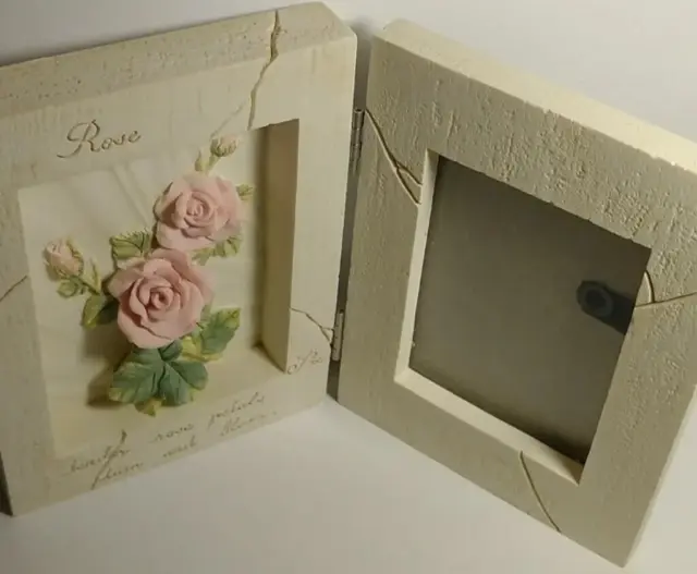 Picture Frame Pink Roses Flowers Ceramic Stand Alone (B8/1)