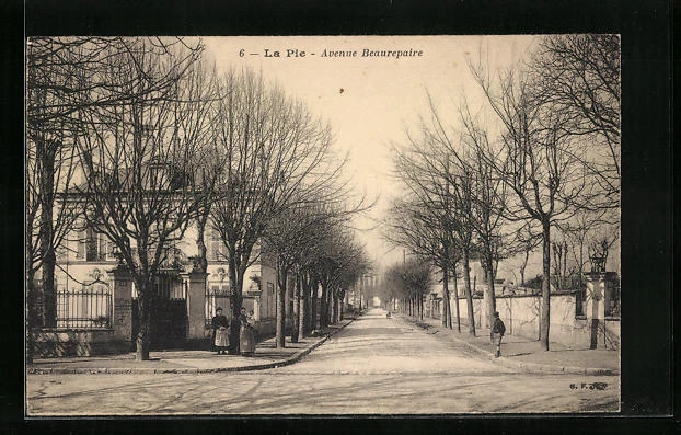CPA La Pie, Avenue Beaurepaire
