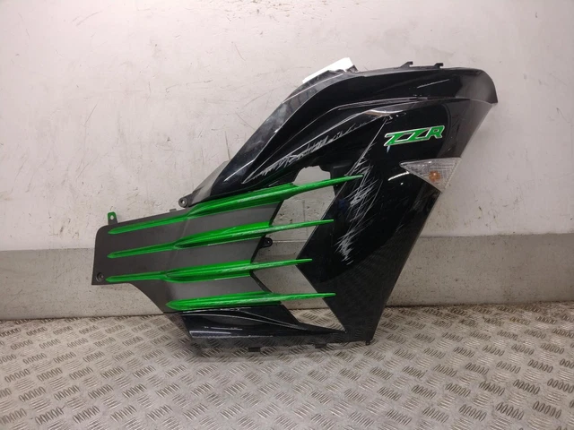 KAWASAKI ZZR 1400 Performance S 2018 52,105 mls right rear tail
