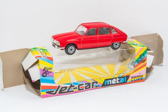 VOITURE MINIATURE RENAULT 16 taxi norev EUR 8,00 - FR