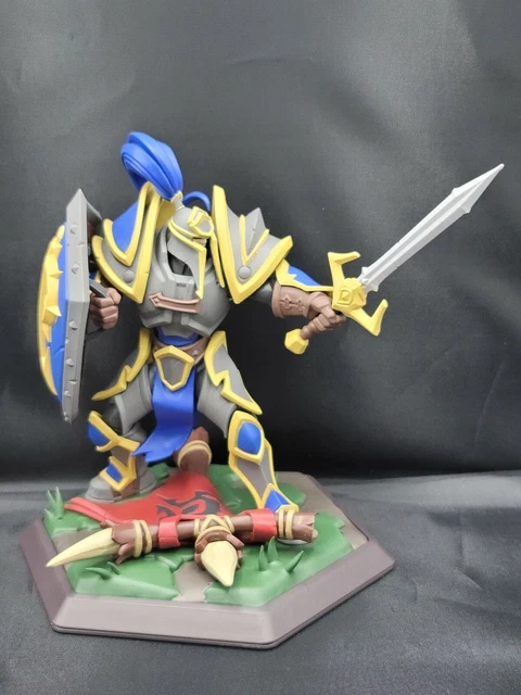 WARCRAFT HUMAN FOOTMAN Statue Blizzcon 2019 Legends Collectible