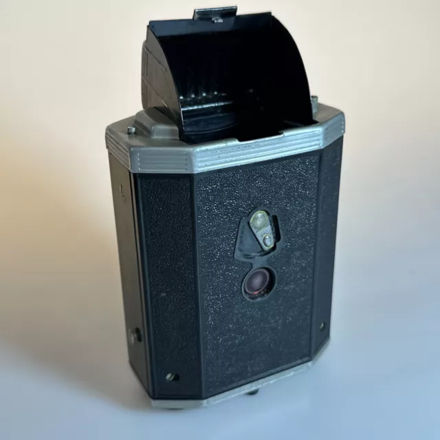 1946-60 Kodak Brownie Reflex Synchro Camera - UK Made - Vintage, tlr style waist 3