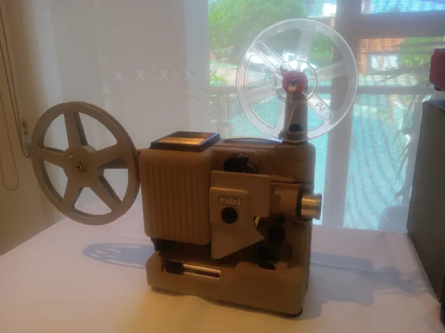 Vintatge Euming 8mm Film Projector in original Box & apollo film