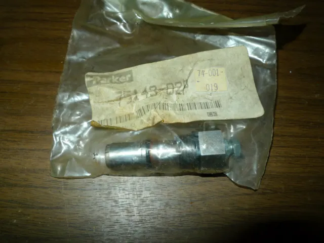 Parker Relief Valve 75143-02P New Old Stock