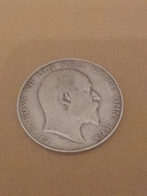 Silver Edward VII 1907 half crown coin. C/2