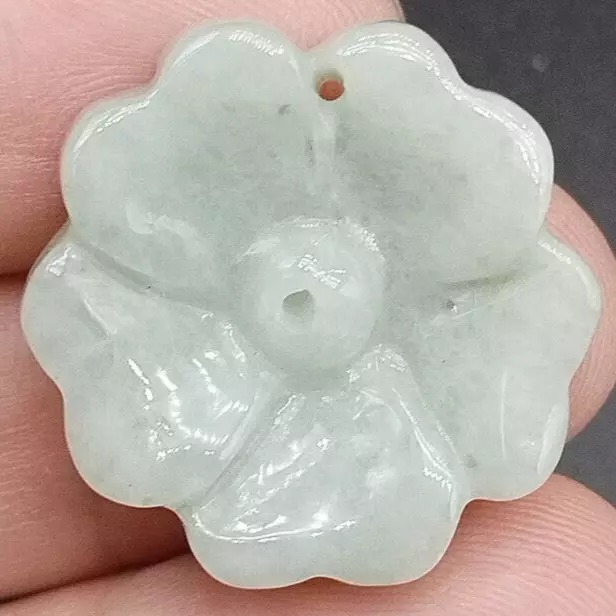 Certified Burma 100% Natural Type A Jade Jadeite Fine Hand Carved Flower Pendant