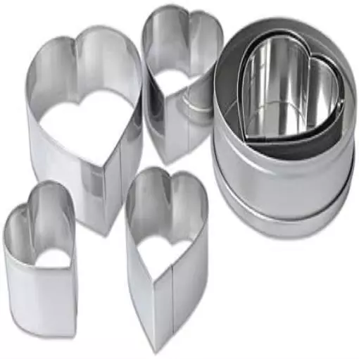 Heart-shaped Cookie Cutter Set: 6 Metal Rings for Valentine Pastry Donuts Baking