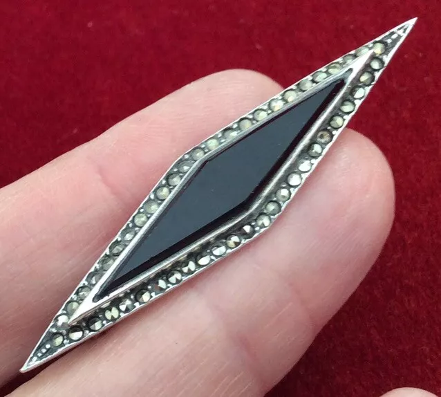 Vintage Art Deco Jewellery Lovely Sterling Silver & Onyx Geometric Brooch