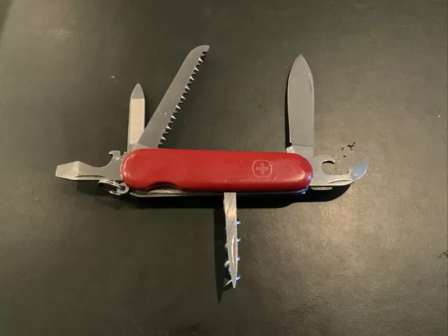 Wenger Swiss Army Knife Red Backpacker Red Very Nice