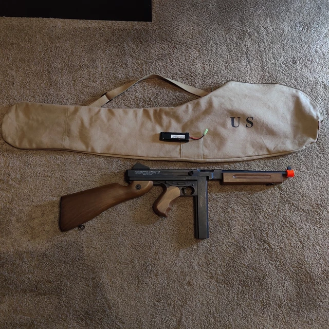 AUTOORDNANCE CORPORATION THOMPSON Submachine gun battery powered 6mm