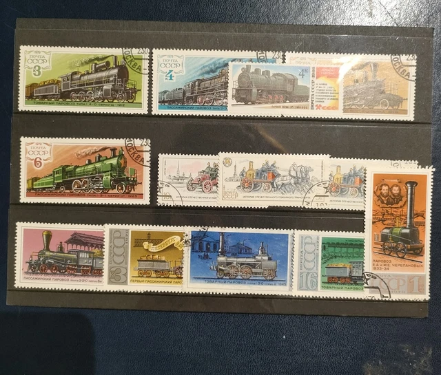 Russie et Union Soviétique - Lot dans divers livres de stock Russie et Union Soviétique - Lot dans divers livres de stock