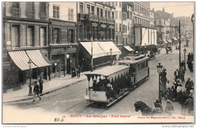 54 NANCY - rue saint jean, le point central (tramway)