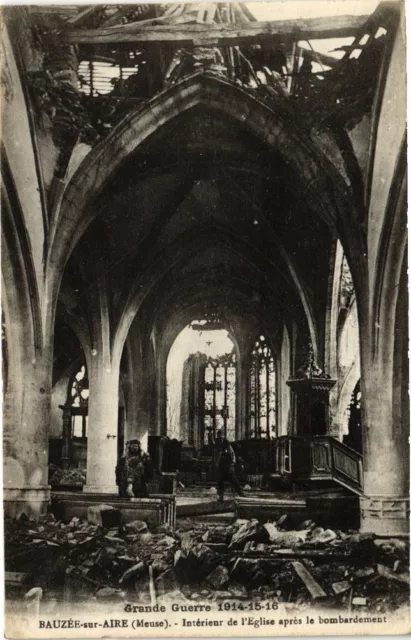 CPA Beauzée sur Aire-Intérieur de l'Eglise aprés le bombardement (232080)