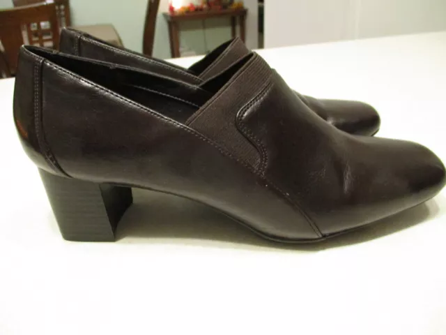 Cabrizi pumps on sale