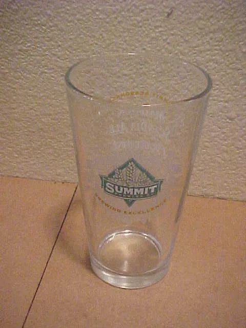Summit Brewing Co  Minnesota Beer Ale Pint Glass Seasonal Brews