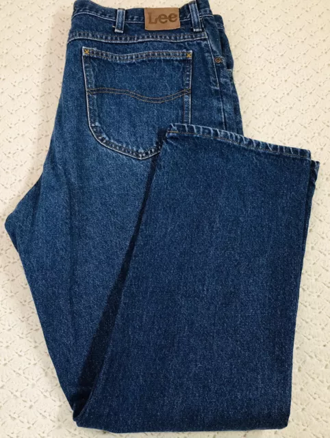 MEN'S LEE REGULAR Fit Jeans Size 44x32 Straight Leg (Actual 42x30) $38. ...