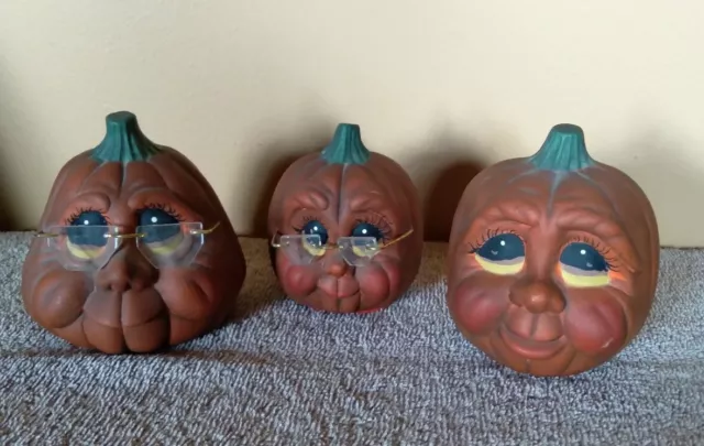 Vtg Anthropomorphic Ceramic Pumpkin Figurine W/Glasses Cute Face Set 3 Halloween
