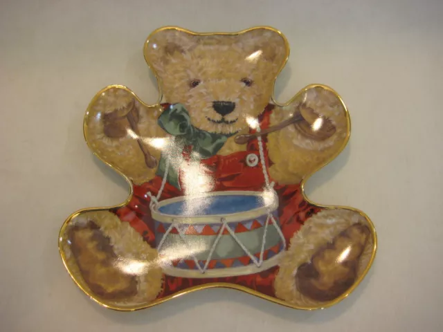 The Franklin Mint Heirloom Recommendation "Little Drummer Bear" Plate, Hd 2720