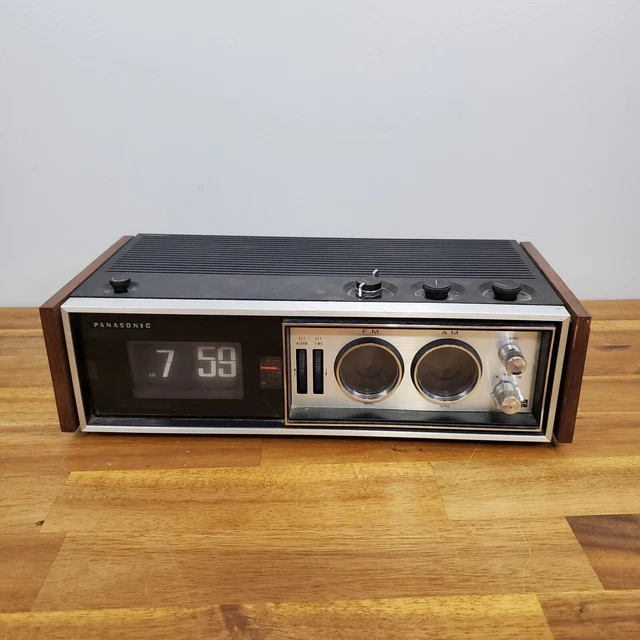 VINTAGE PANASONIC AM/FM AFC Clock Radio Model RC7469 Needs Repair or