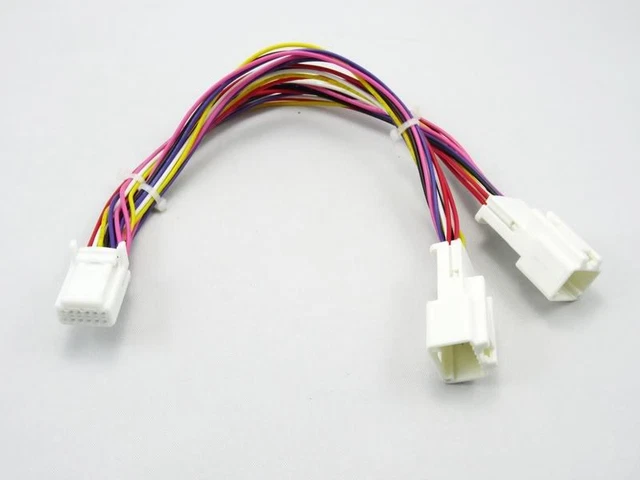 Y-Adapter Small for Toyota USB MP3 Adapter