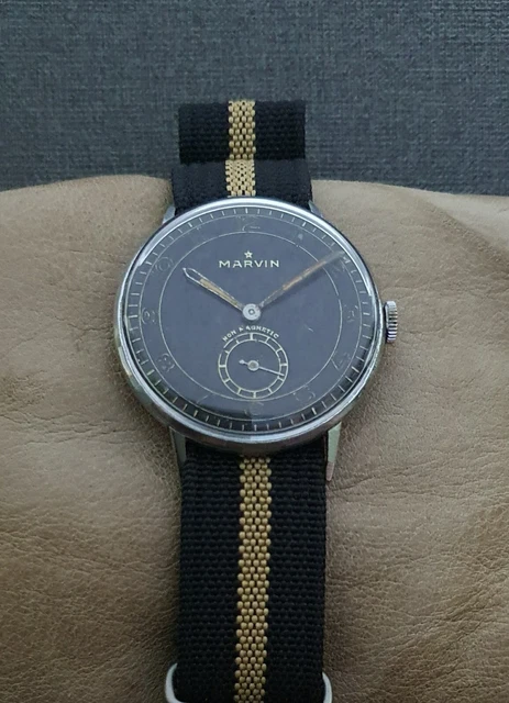 Orologio Subacqueo Automatico MARVIN Uomo - Movimento Svizzero, Cinturino In Gomma Blu, Quadrante Nero In Vetro Zaffiro, Impermeabile 200m, Luminescente, Con Secondo Cinturino In Acciaio