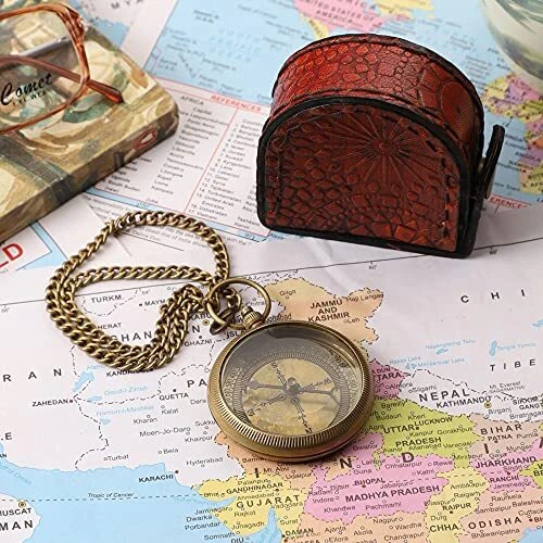Brass Antique Pocket Compass Showpiece with Leather Cover Antique Brass Pocke...