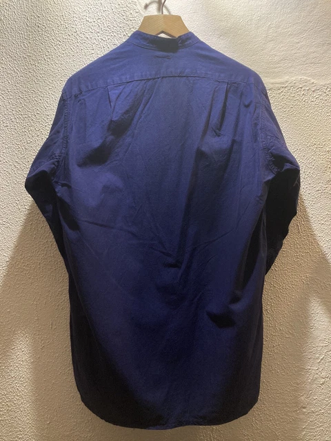 Chemise De Travail Ancienne Bleue, Rapiécée, Avec Trous - Idéale Décoration Vintage, Style Usine