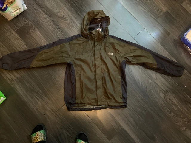 Mens The North Face Hyvent Waterproof Jacket - Size m good Condition green￼