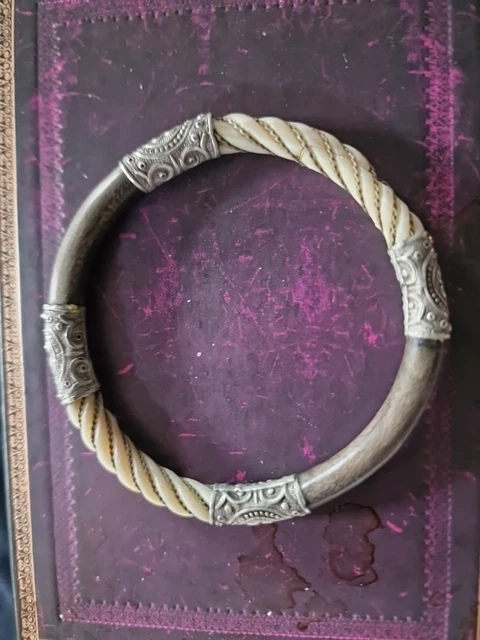 Bracelet En Argent Massif 925 Avec Trois Gouttes D'ambre - Bijou Vintage De Qualité - Occasion