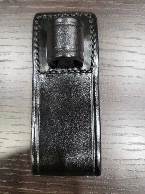 Flash Light Leather Holder Don Hume D106-P Black Fits 2 1/4" Belt And 3/4" Light