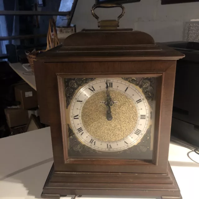 Vintage SETH THOMAS Legacy IV Westminster Chime Oak Bracket Mantle Shelf Clock