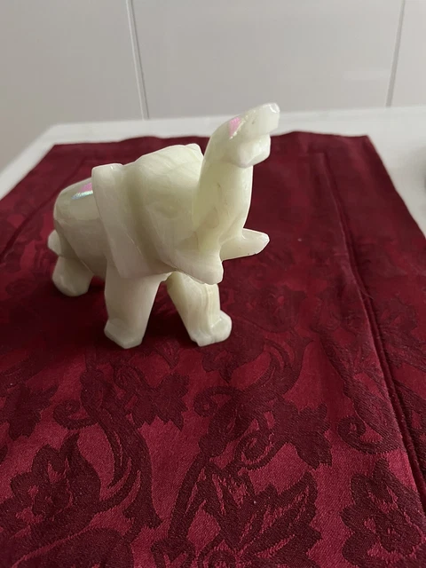 jade figur Elefant 768 Gramm  16 cm Gross