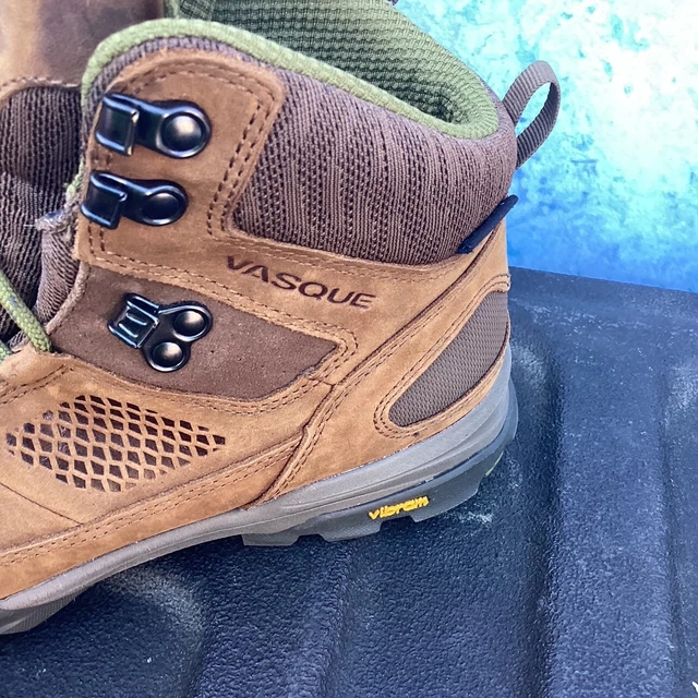 VASQUE TALUS ULTRA Dry Mens Size 9 med Brown Leather Ankle Hiking Boots