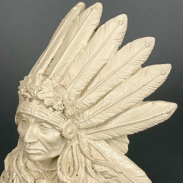 VINTAGE WHITE RESIN Indian Chief Bust Native American Unpainted