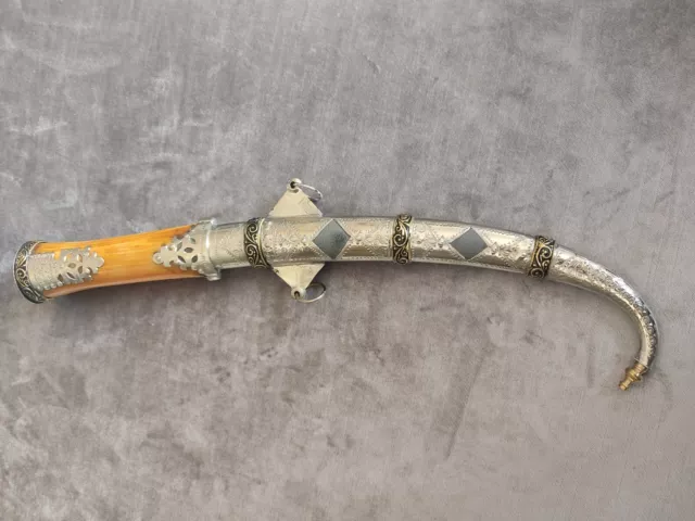Antique Moroccan Koummya Jambiya dagger  Berber decorative dagger