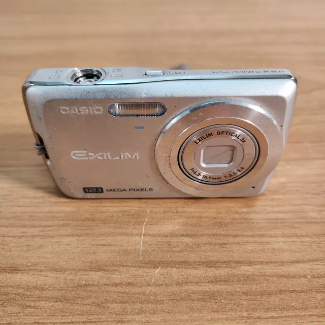 Casio 12.1 megapixel digital camera hot sale