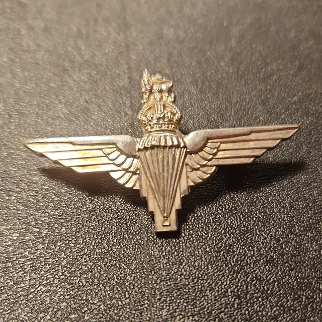 PARACHUTISTE / ARMÉE / ARMÉE / SOLDAT ............... Pin (126d