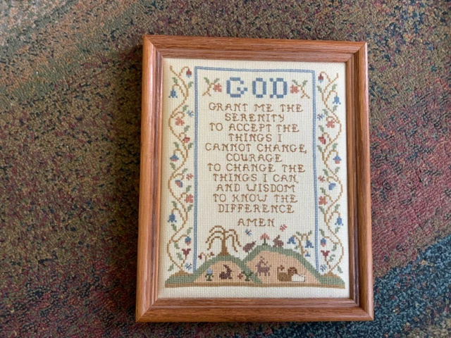 Punta de cruz de colección con aguja de oración de serenidad 9 x 11"" marco de árbol cordero león ciervo