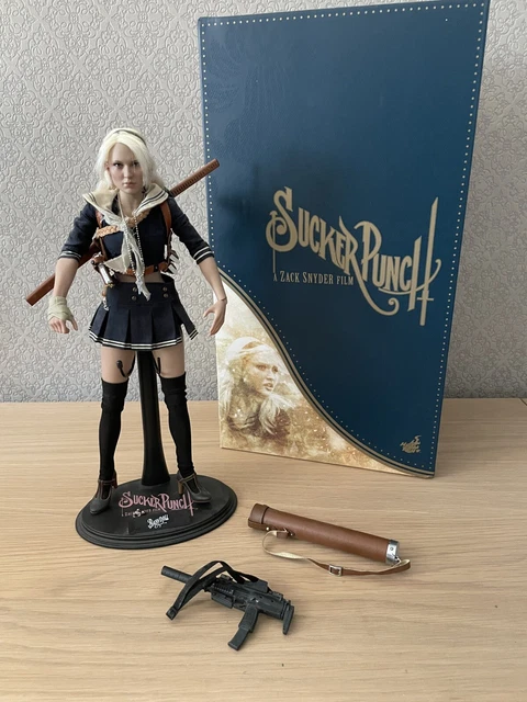 The Plastic League: Sucker Punch: Baby Doll de Hot Toys
