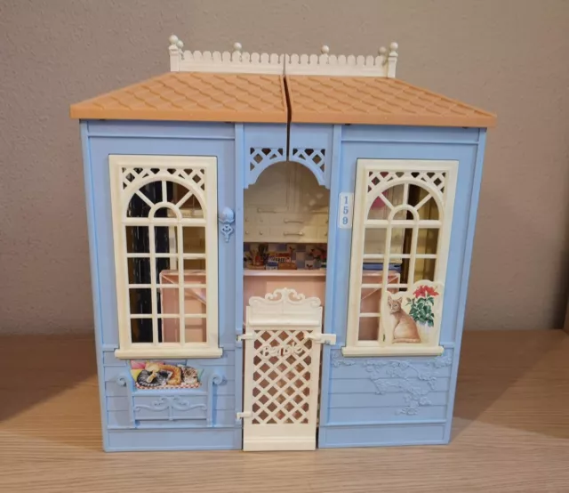 ancienne maison Mattel Barbie et ses sœurs de 1999 Mansion 2