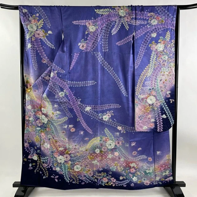 Woman Japanese Kimono Furisode Silk Tsujigabana Silver Thread Blur Purple