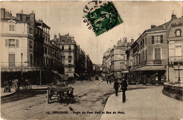 CPA TOULOUSE - Angle du Pont Neu et Rue de Metz (582425)